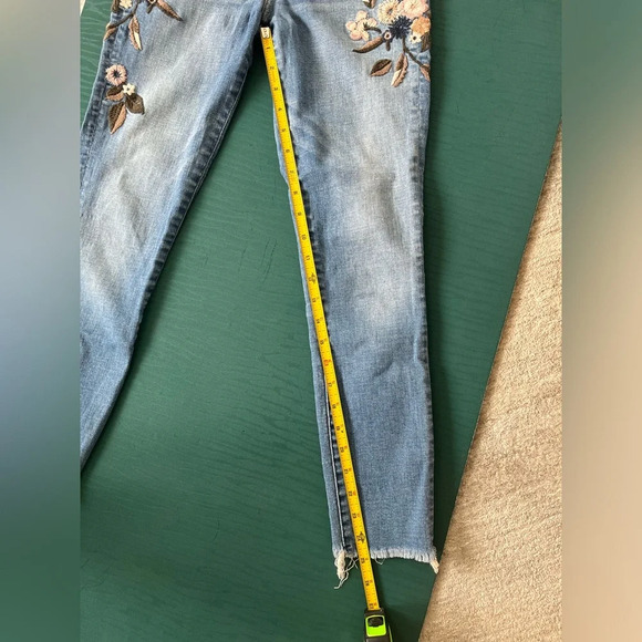 Abercrombie & Fitch Simone High Rise Ankle Jean Size 2 Denim - Picture 10 of 10